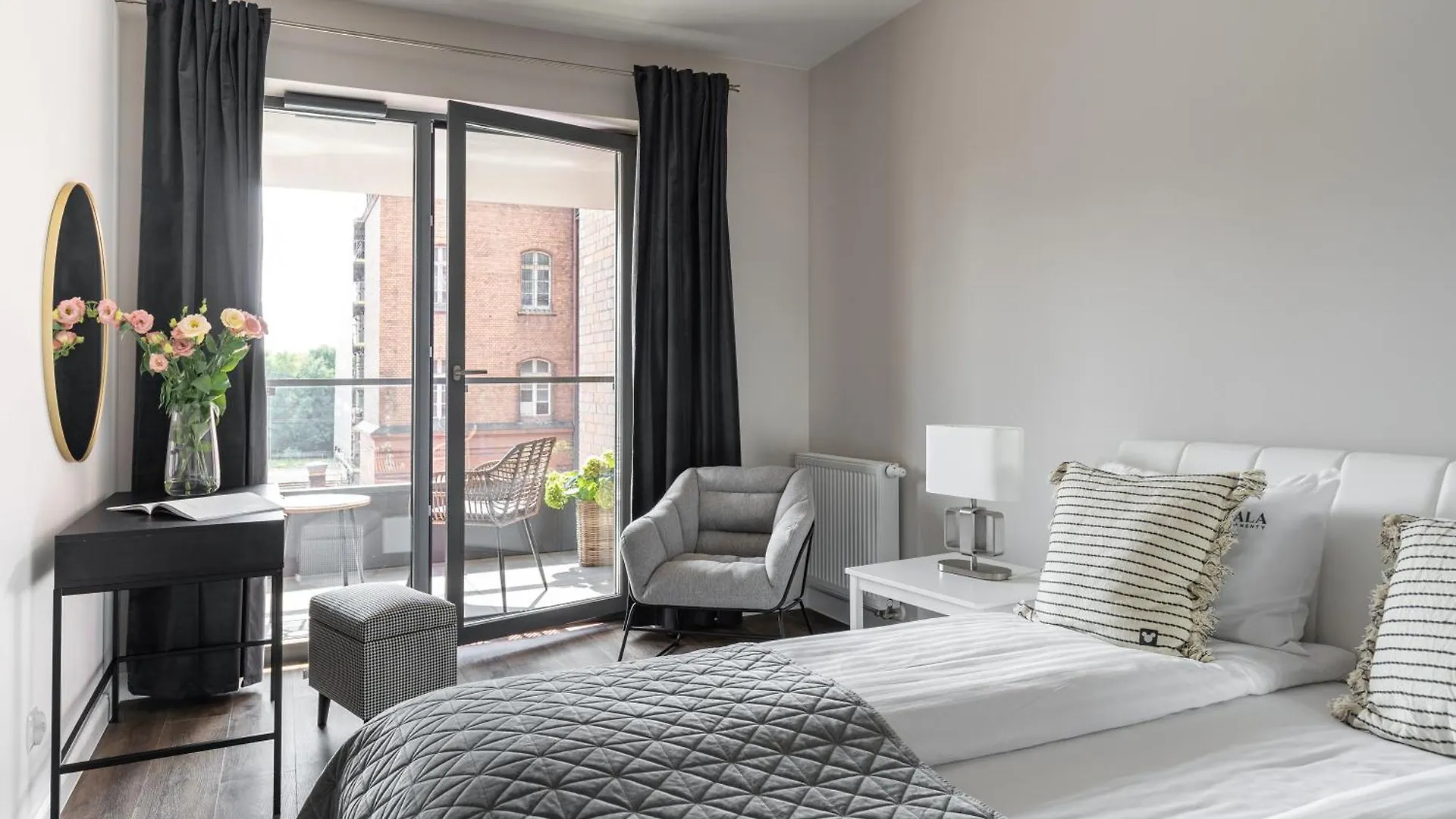 Lion Apartments - Scala City Center Apartments&Parking Iib Gdansk